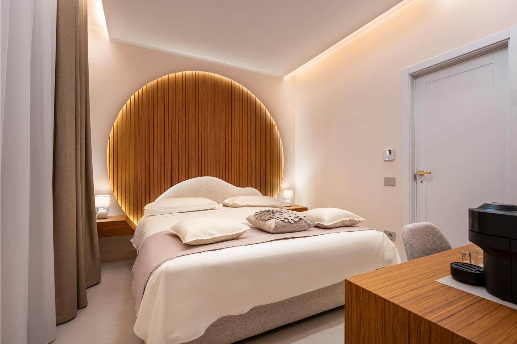 Halo Suite Neapel Exterior foto
