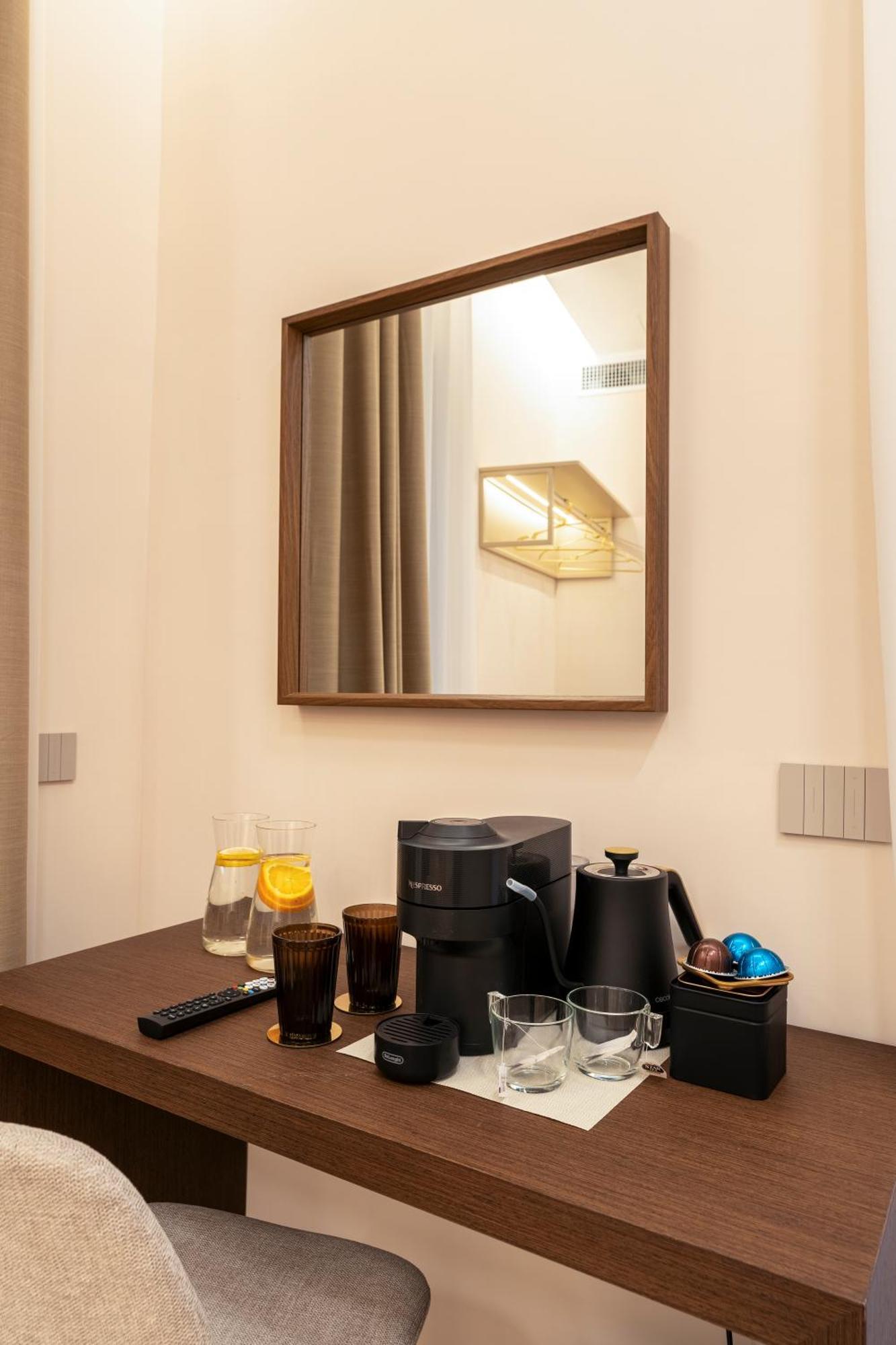 Halo Suite Neapel Exterior foto